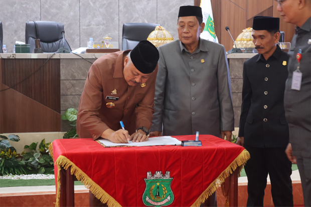 Paripurna APBD Perubahan 2025, Pemkab Pinrang Fokus Tingkatkan Layanan Publik