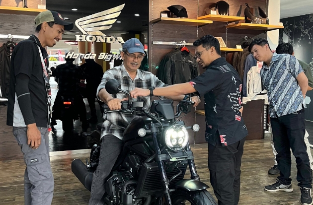 Penantian Berbuah Manis! Cerita Pembeli Pertama Honda Rebel 1100 di Indonesia Timur