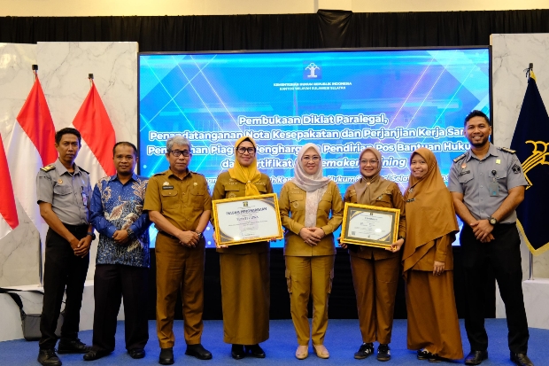 Berhasil Bentuk 167 Posbankum, Pemkab Gowa Diganjar Penghargaan