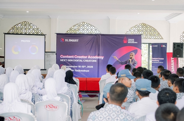 XLSMART Dukung Kreativitas Generasi Muda Lewat Program Teman Pintar