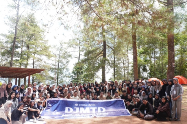 DJMTD 2025 LPM Profesi UNM Lahirkan Generasi Baru Angkatan Voxion