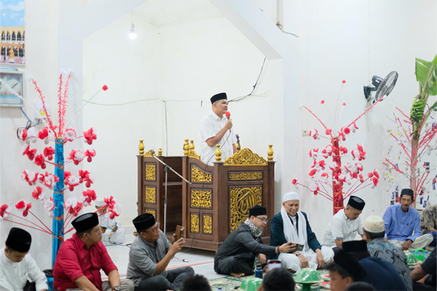Bupati Bantaeng Uji Nurdin Minta Warga Desa Pattallassang Jadikan Maulid Momen Untuk Bersatu