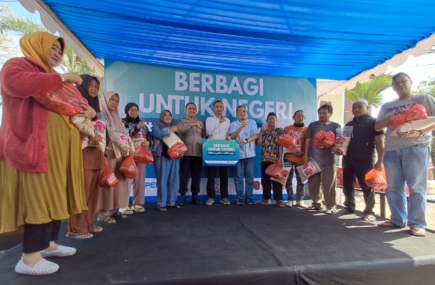 Kolaborasi SPJM & 98 Resolution Network Salurkan 1.000 Paket Sembako di Makassar