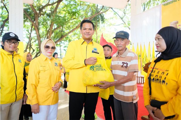 Dibuka Bupati Uji Nurdin, Golkar Bantaeng Gelar Pasar Murah Sambut Hari Jadi 61 Tahun