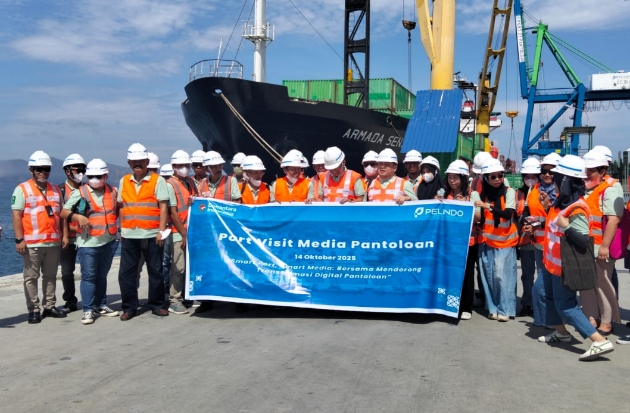 Pelindo Ajak Media Tinjau Langsung Aktivitas Pelabuhan Pantoloan