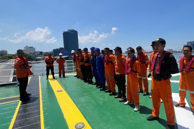 Kapal Ambulans Laut Sulsel Hilang Kontak di Selat Makassar