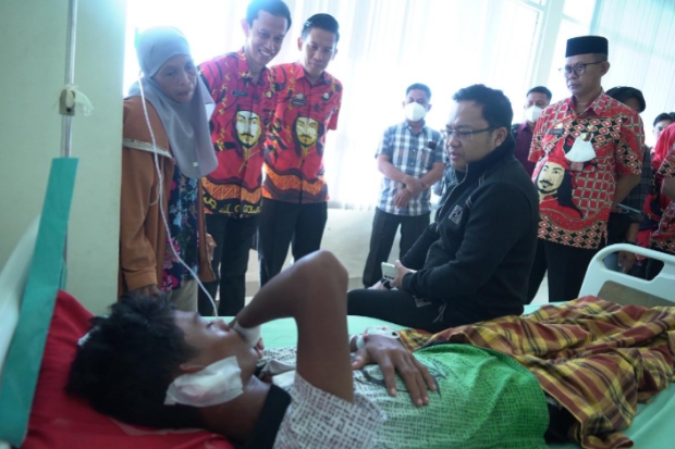Wakil Bupati Gowa Pastikan Korban Busur di Bontoramba Dapat Perawatan Layak