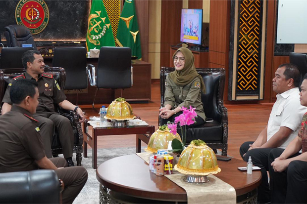 Pimpinan DPRD Provinsi Jalin Silaturahmi dengan Kejati Sulsel