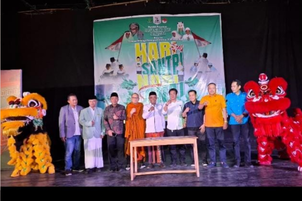 Ponpes DDI Galbar Kolaborasi dengan FOBI Peringati Hari Santri Nasional