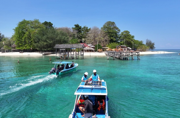 SuperSUN Terangi Pulau Samalona, Buka Jalan Pariwisata Hijau Makassar