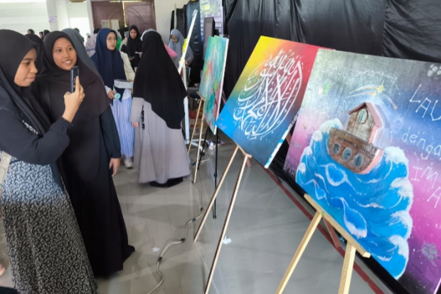 Keren, Siswi SPIDI–SADIQ Pamerkan Inovasi Tsunami Simulator hingga Green Energy