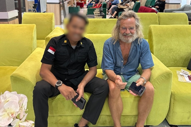 Imigrasi Makassar Pastikan WNA Viral di Bone Tidak Lakukan Pelanggaran Aturan