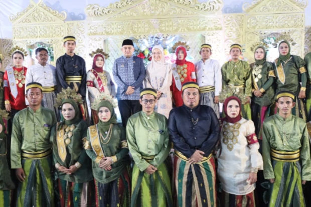 Berkah HUT Kota Makassar ke-418, 33 Pasangan Kini Sah di Mata Negara