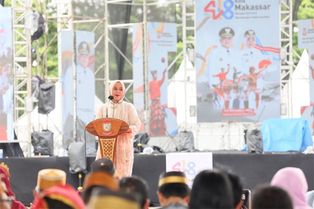 HUT Makassar, Pemprov Sulsel Serahkan Bantuan dan Dorong Sinergi Pembangunan