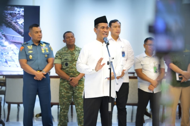 Mentan Amran: Beras Ilegal Ditindak, Sebelum Bersandar di Batam