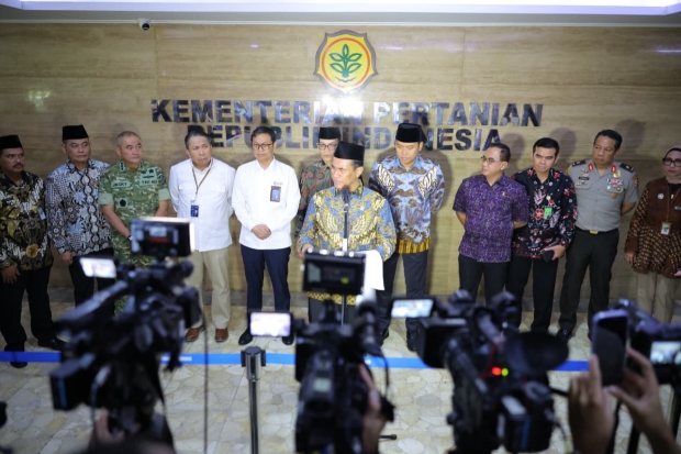 Pemerintah Salurkan Bantuan Pangan untuk Korban Bencana di Indonesia