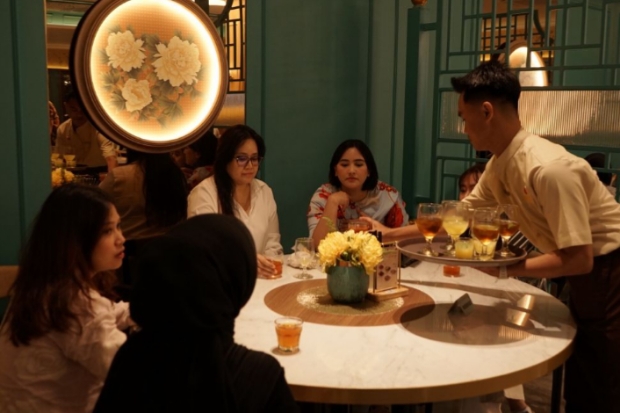 Pesona Kuliner Peranakan Bergaya Old-Money Hadir di Makassar