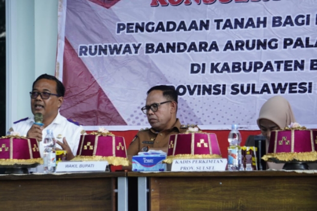 Dialog Warga Terdampak Perpanjangan Runway, Ini Penjelasan Kepala Bandara Bone