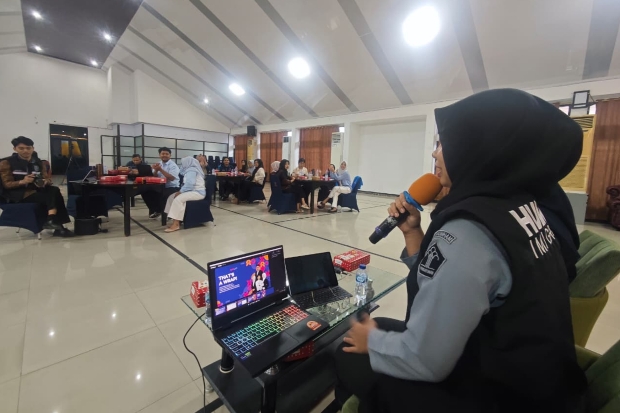 Humas Imigrasi Makassar Berbagi Tips Bikin Konten Bermakna di Politeknik STIA LAN