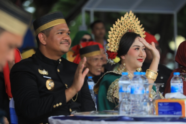 Festival Kaloli Semarakkan HUT ke-771 Bantaeng di Pantai Seruni