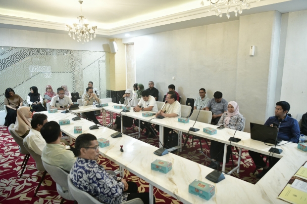 Pemprov Sulsel Teken Kontrak Rp1,43 Triliun untuk Perbaikan 805 Km Jalan Provinsi