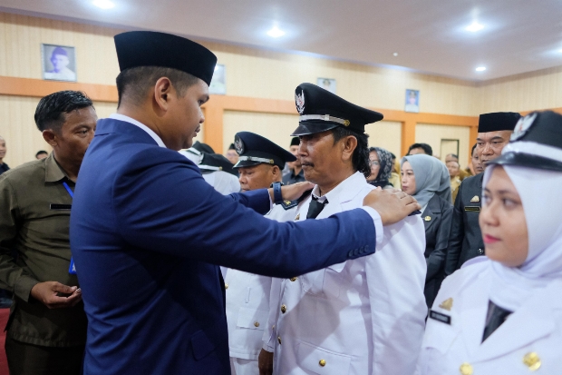Lakukan Penyegaran Jabatan, Bupati Bantaeng Lantik 94 Pejabat