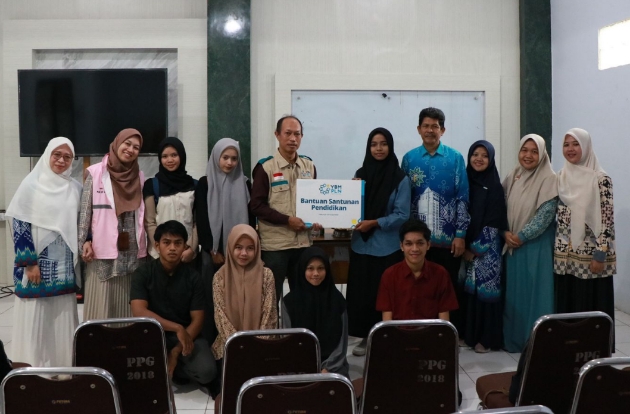 Bantuan Pendidikan YBM PLN UIP Sulawesi Sasar 19 Mahasiswa Unismuh & UMI