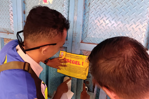 Tindak Tegas, Perumda Pasar Makassar Segel 70 Lods Tak Produktif