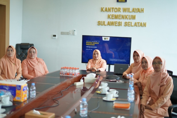DWP Kemenkum Sulsel Ikuti Puncak Peringatan HUT ke-26 Dharma Wanita Persatuan