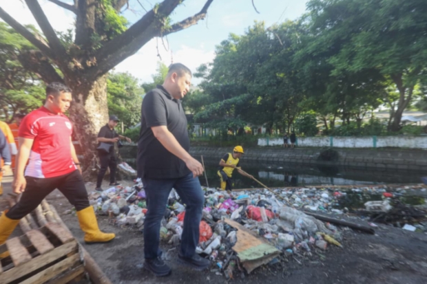 Makassar Bergerak, Pemkot All-Out Bersihkan Pasar Terong
