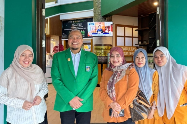 Kolaborasi Kemanusiaan FK UMI dan RSIA Amanat Perkuat Respons Medis di Lokasi Bencana