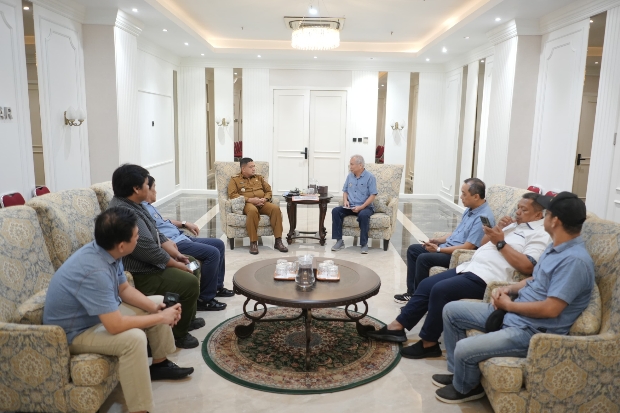 Pemkot Makassar dan Bank Mandiri Bahas Penataan Kawasan Karebosi Jadi Livin Land