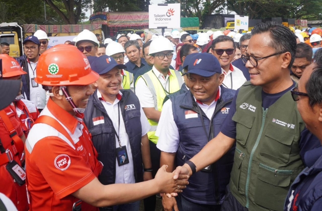 TelkomGroup Terjunkan 118 Relawan untuk Pemulihan Bencana Aceh