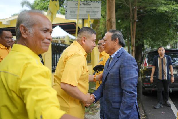 TP Tidak Hadir, Munafri Sambut Muhidin  di Makassar, Golkar Sulsel Konsolidasi Barisan