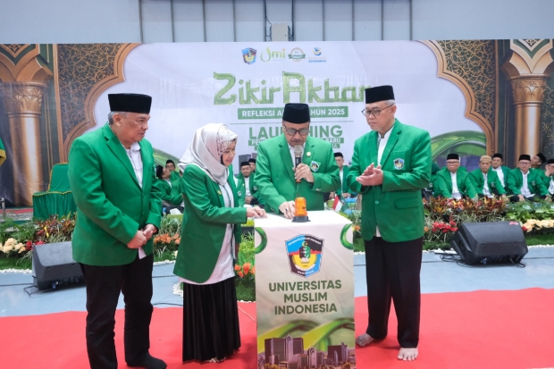 UMI Gelar Dzikir Launching Penerimaan Maba 2026, Begini Pesan Rektor Prof Hambali
