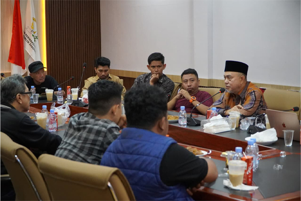 Tamsil Linrung Buka Posko Pengaduan Kawal Program Asta Cita Presiden Prabowo di Makassar