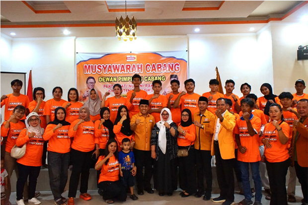 Wabup Puspa Hadir, Aprianto Jabat Ketua Hanura Luwu Timur