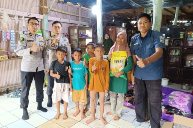 Polres Jeneponto Gelar Sunat Gratis dan Bagikan Sembako ke Anak Prasejahtera