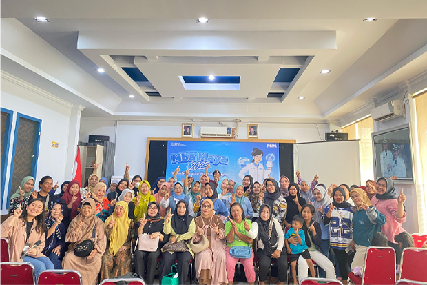 Perkuat Pemberdayaan Perempuan, Nasabah PNM Mekaar Dibekali Literasi Keuangan dan Digital