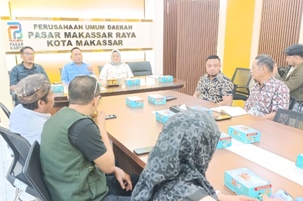 Komisi B DPRD Makassar Apresiasi Kinerja Perumda Pasar