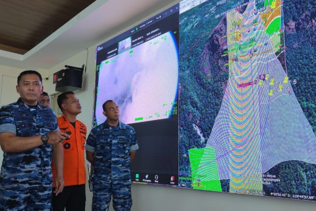 Tim SAR Temukan Enam Bagian Tubuh Korban ATR 42-500