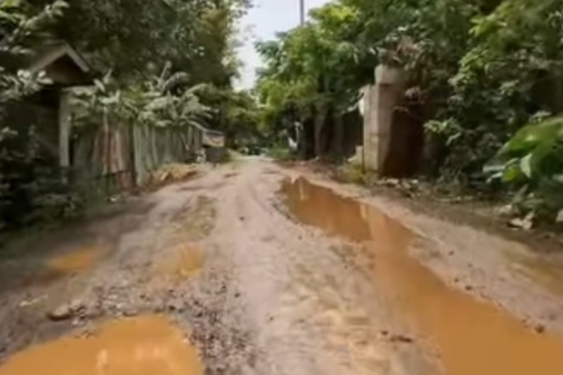 Pemkot Makassar Rasionalisasi Kewenangan Perbaikan Jalan Akses SMA 22