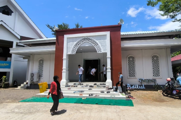 Dianggarkan Rp700 Juta, Masjid Pemda Maros Diresmikan Bupati