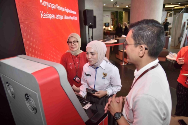 Dukung SEMANTIK Komdigi, Telkomsel Terapkan Registrasi Biometrik Wajah untuk Nomor Seluler Baru