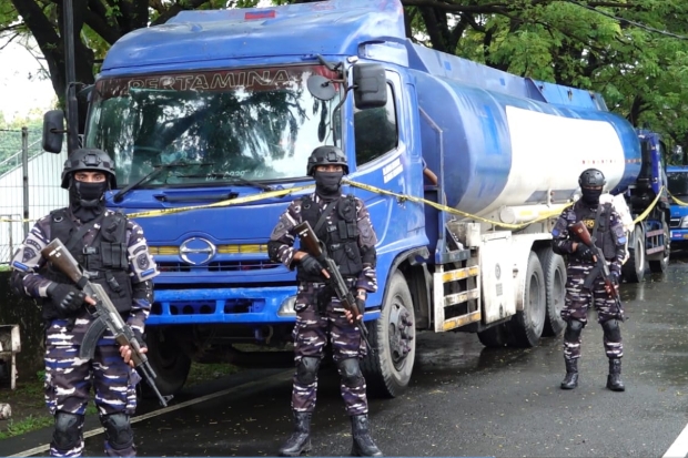 Kodaeral VI Gagalkan Pendistribusian BBM Ilegal Jenis Solar Jaringan Sindikat Makassar