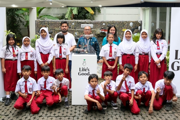 Serahkan Instalasi E-Waste, LG Galakkan Edukasi Sampah Elektronik Sejak Dini