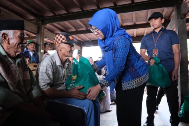 One Day One District di Tompobulu, Bupati Gowa Salurkan Bantuan