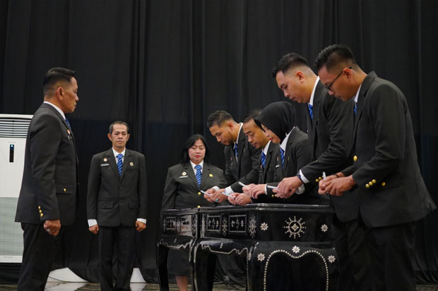 Lantik Perancang Peraturan Perundang-Undangan, Tekankan Integritas dan Profesionalisme