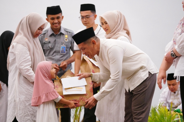 Kanwil Kemenkum Sulsel Gelar Buka Puasa Bersama dan Santunan Anak Yatim