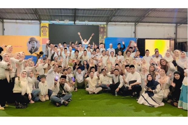 Pererat Silaturahmi, Alumni SMAN 6 Makassar Angkatan 2002 Gelar Buka Puasa Bersama